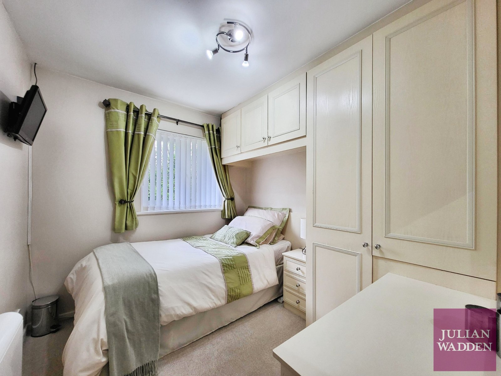 Deepdale Close, Reddish, Stockport, SK5