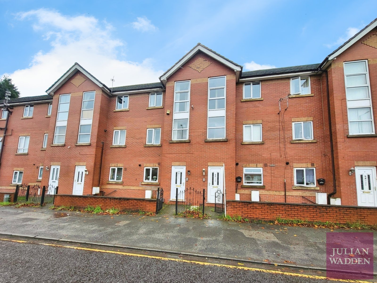 Hyde Road, Denton, Manchester, M18