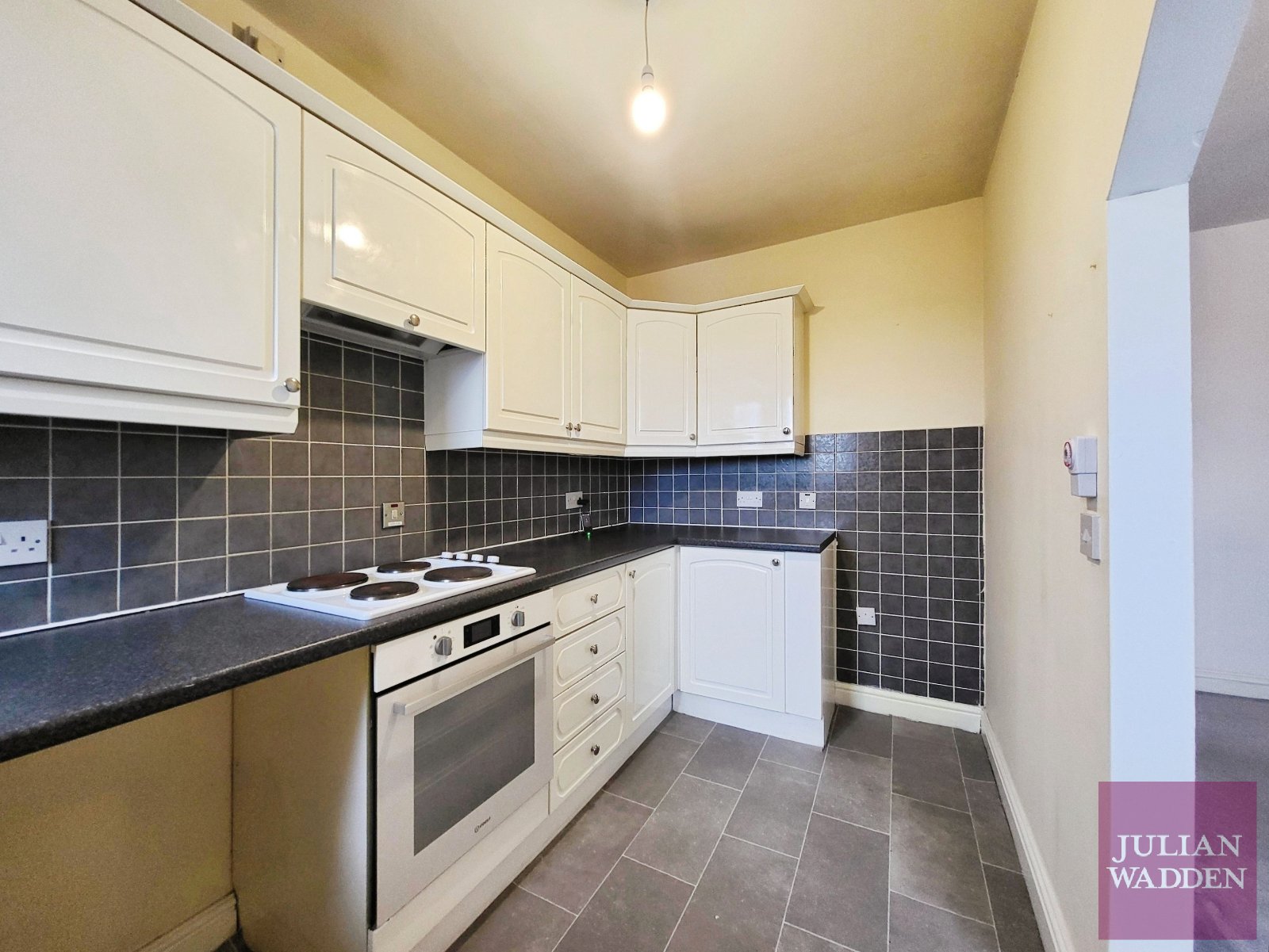 Hyde Road, Denton, Manchester, M18