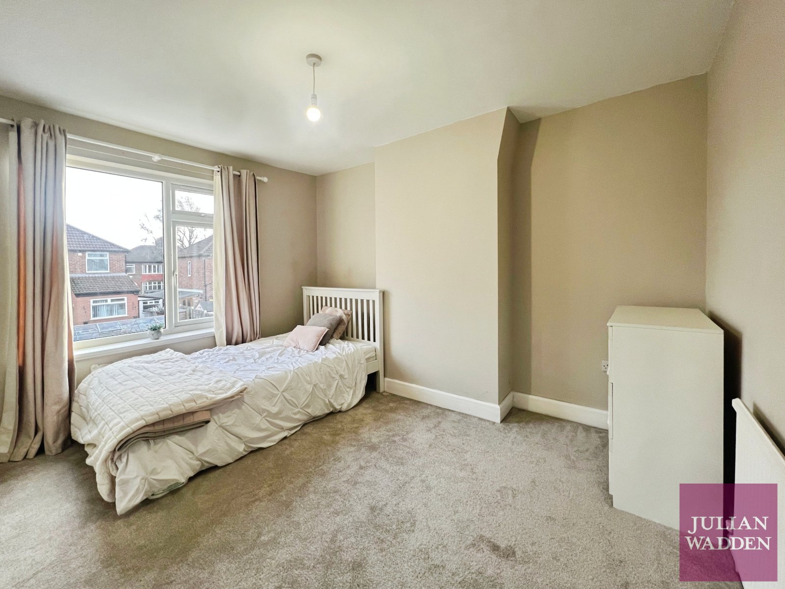 Ash Road, Denton, Manchester, M34