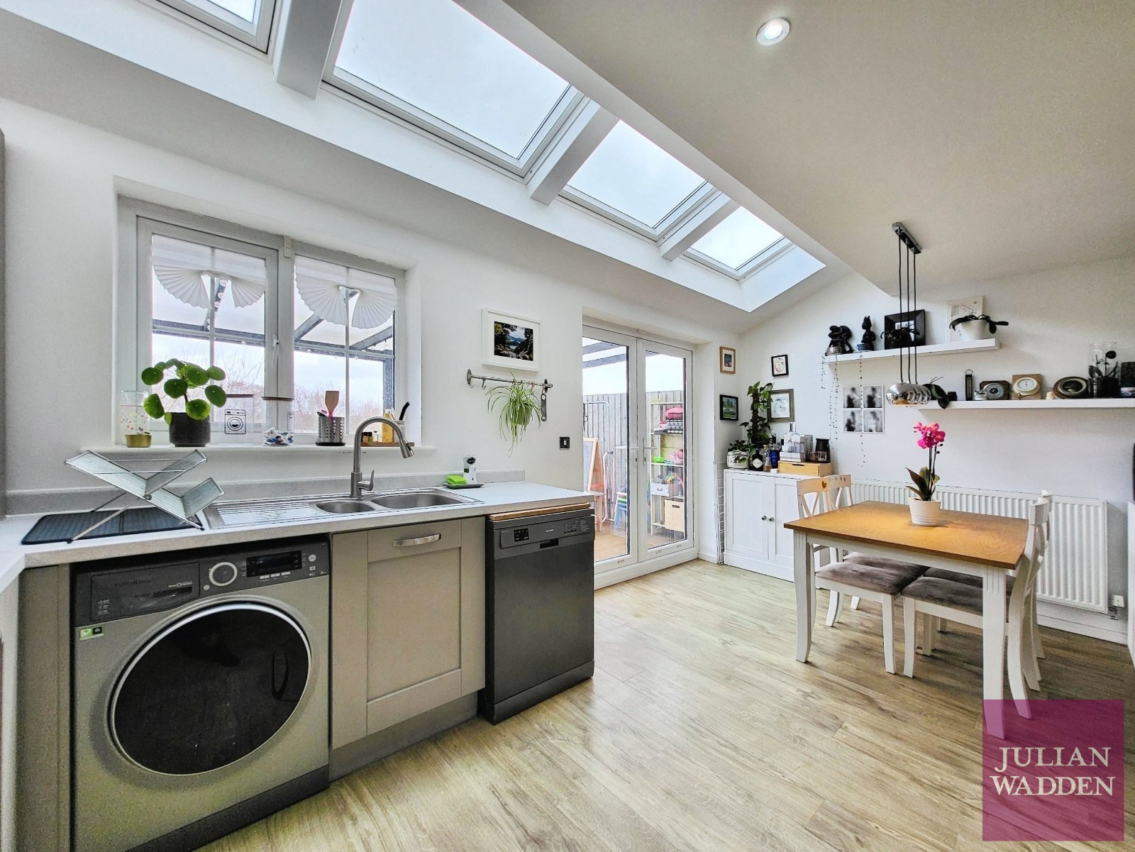 Brigadier Road, Brinnington, Stockport, SK5