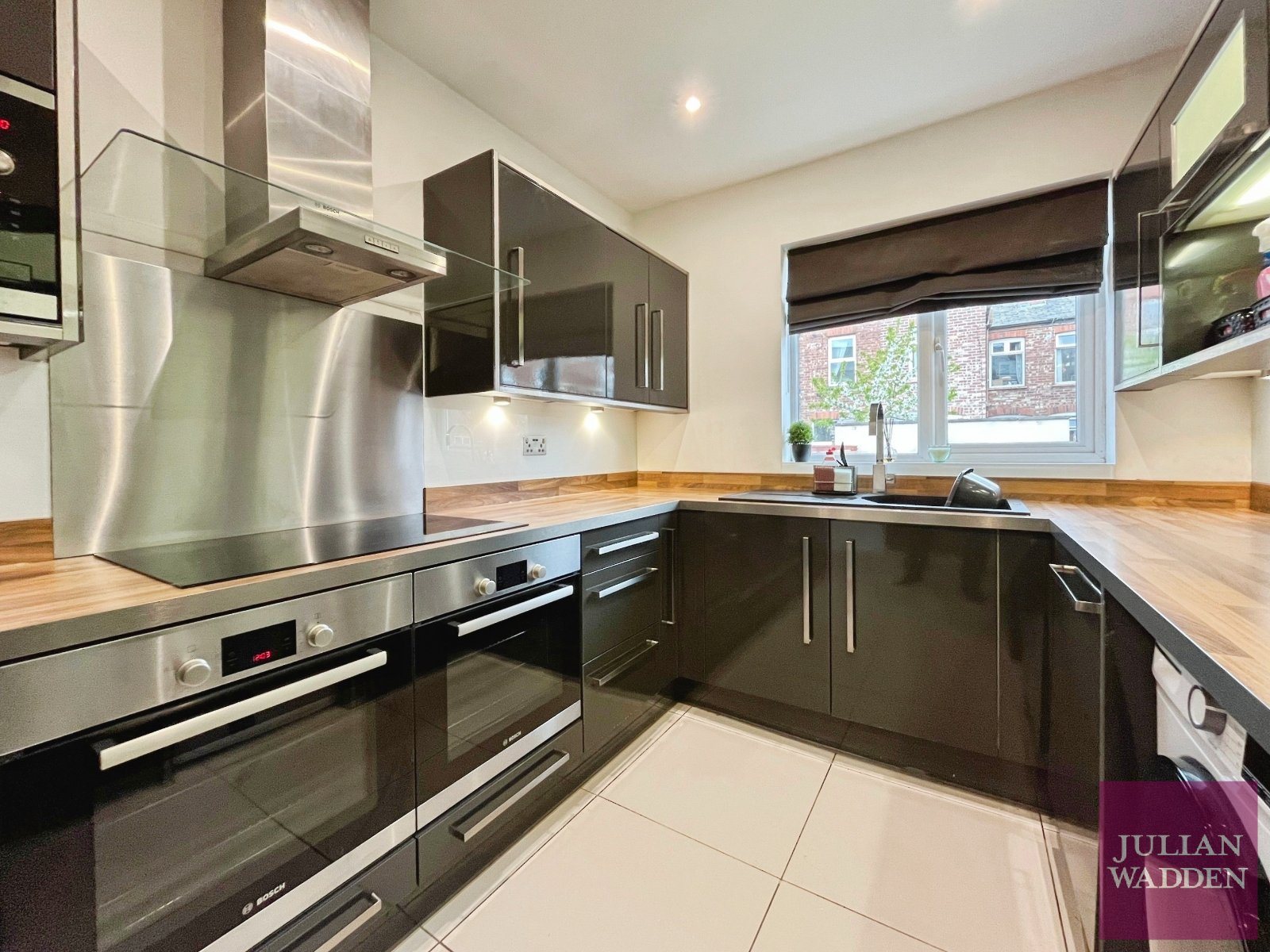 Lowfield Road, Shaw Heath, Stockport, SK3
