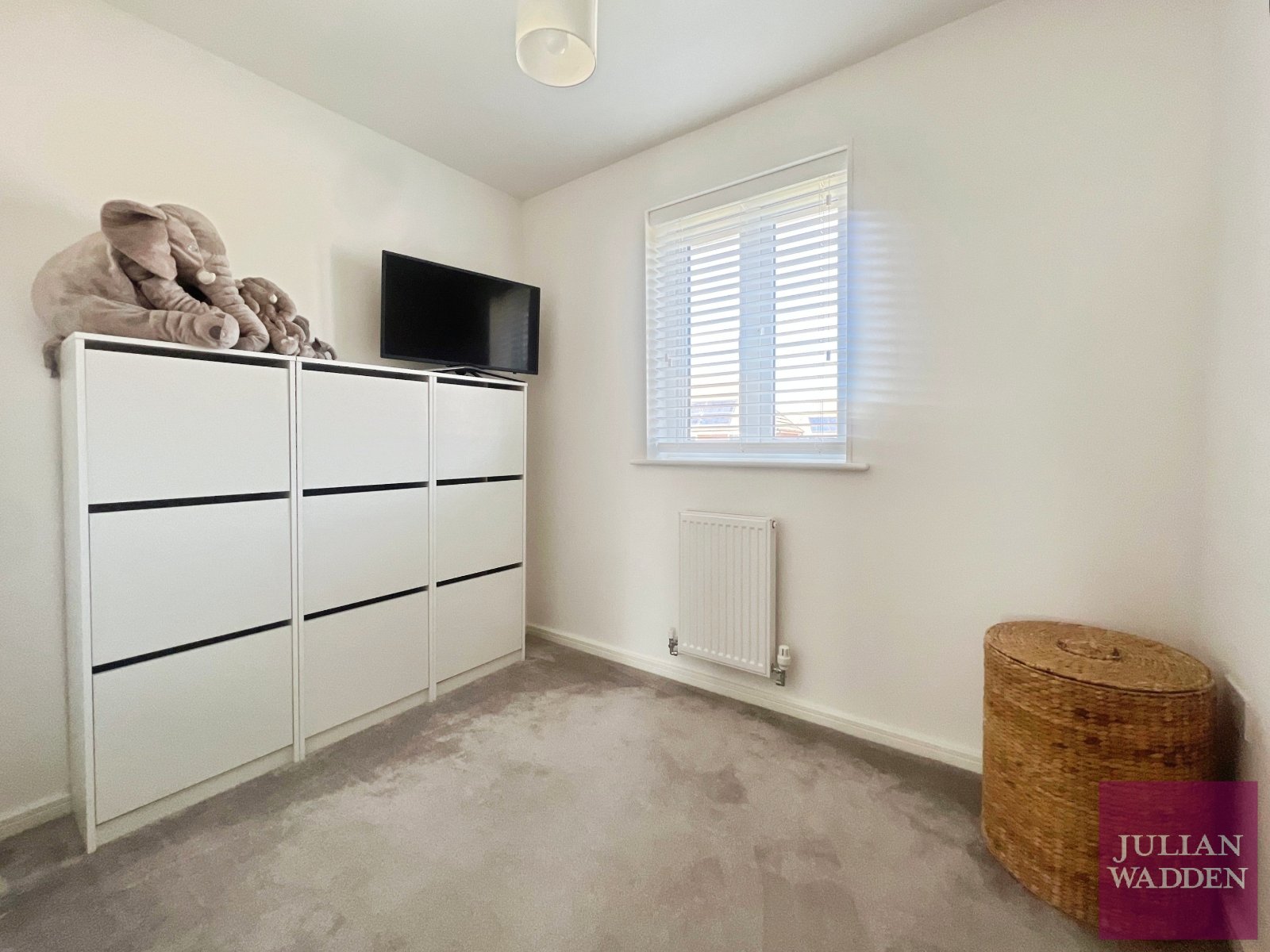 Newhaven Road, Brinnington, Stockport, SK5