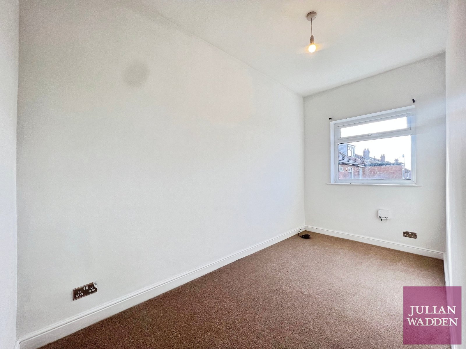 Lowndes Lane, Heaviley, Stockport, SK2