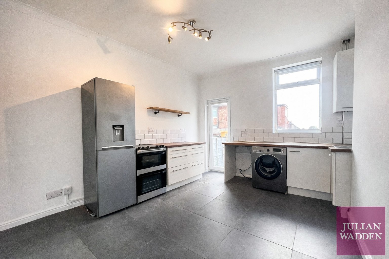 Lowndes Lane, Heaviley, Stockport, SK2