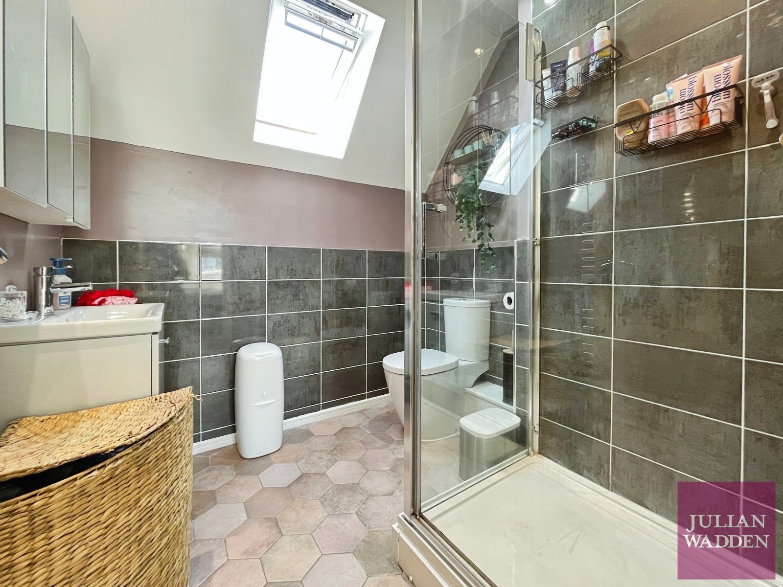 Eastbourne Crescent, Brinnington, Stockport, SK5
