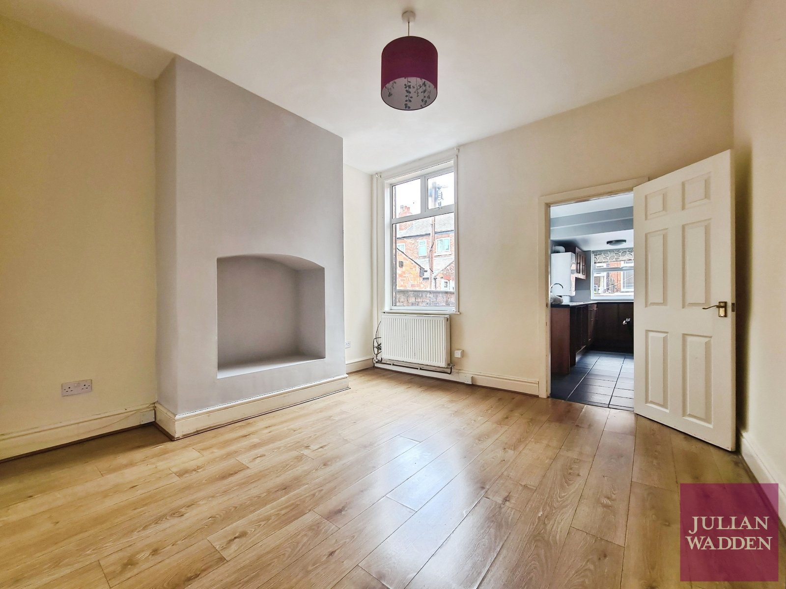 Shaw Road South, Cale Green, Stockport, SK3
