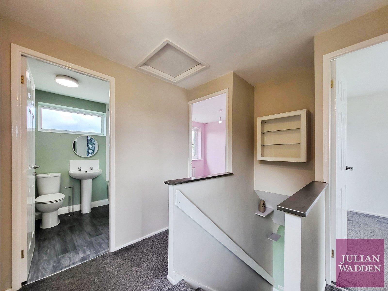 South Ridge, Denton, Manchester, M34