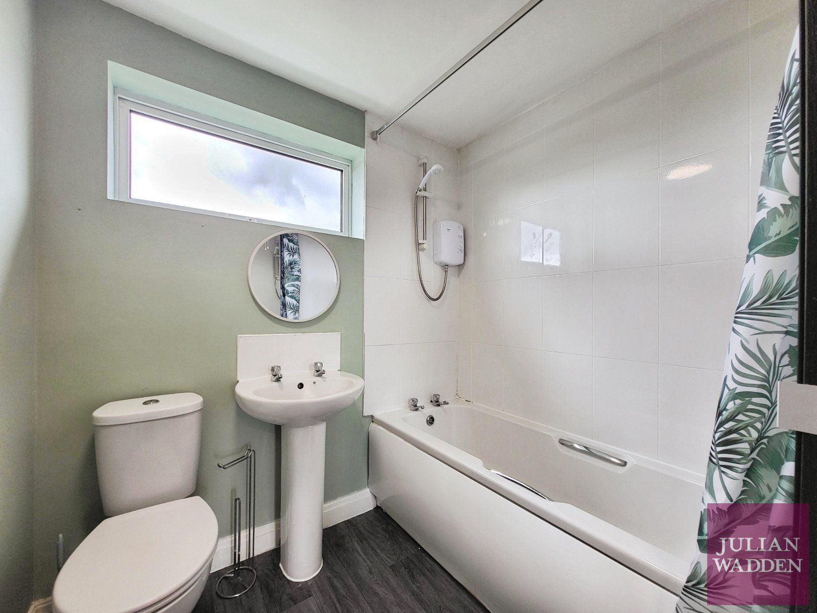 South Ridge, Denton, Manchester, M34