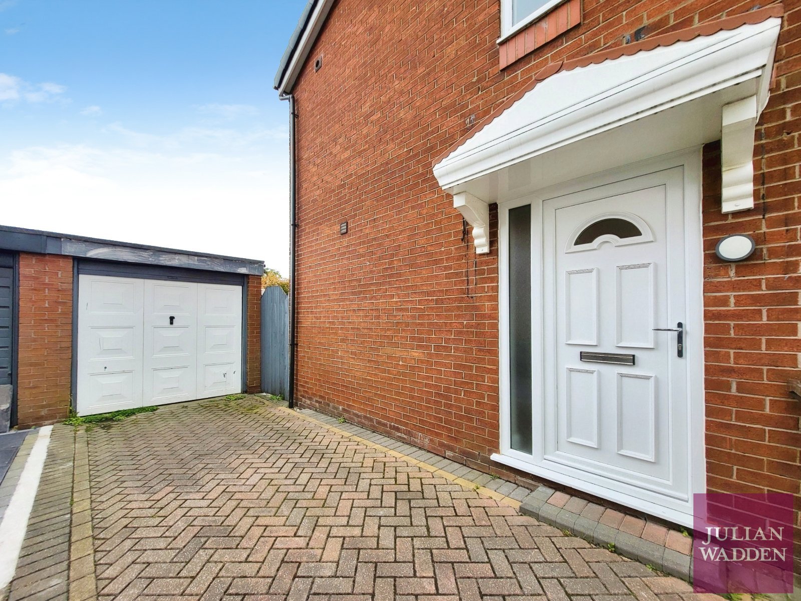South Ridge, Denton, Manchester, M34
