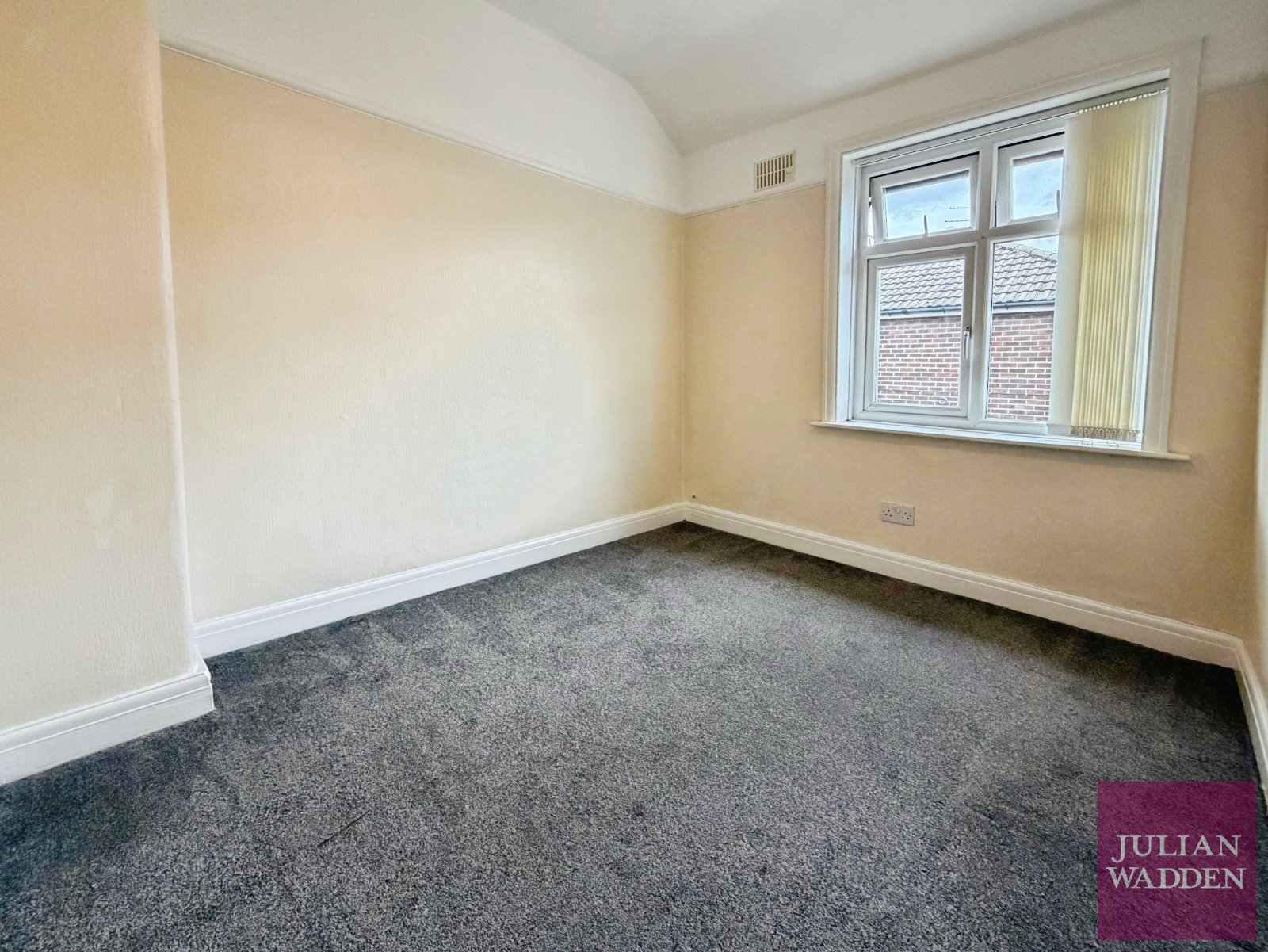 Ellwood Road, Offerton, Stockport, SK1