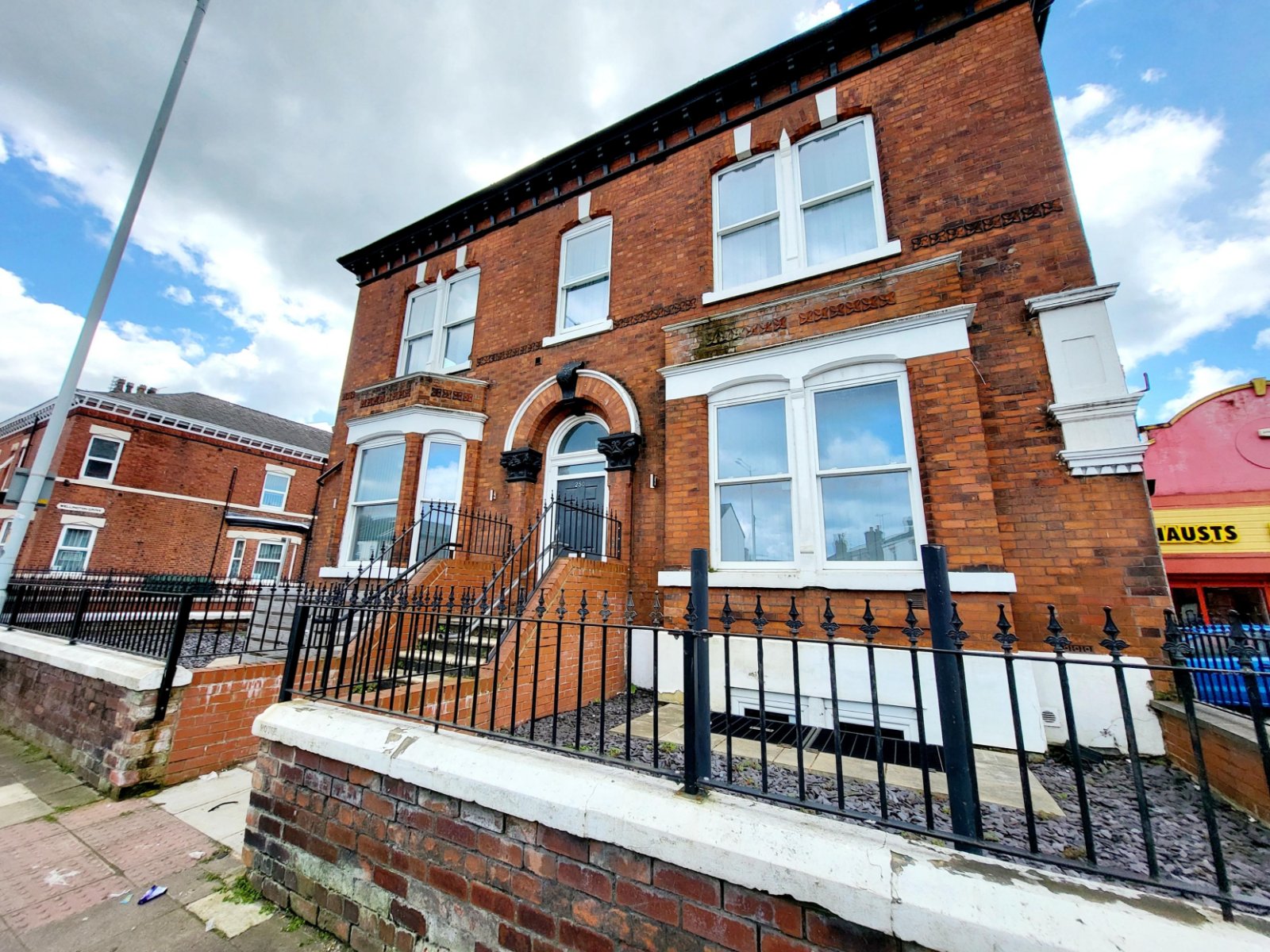 Wellington Road South, Stockport, SK2