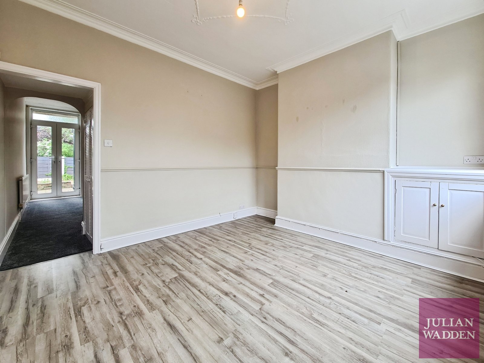 Chadwell Road, Offerton, Stockport, SK2 - Julian Wadden