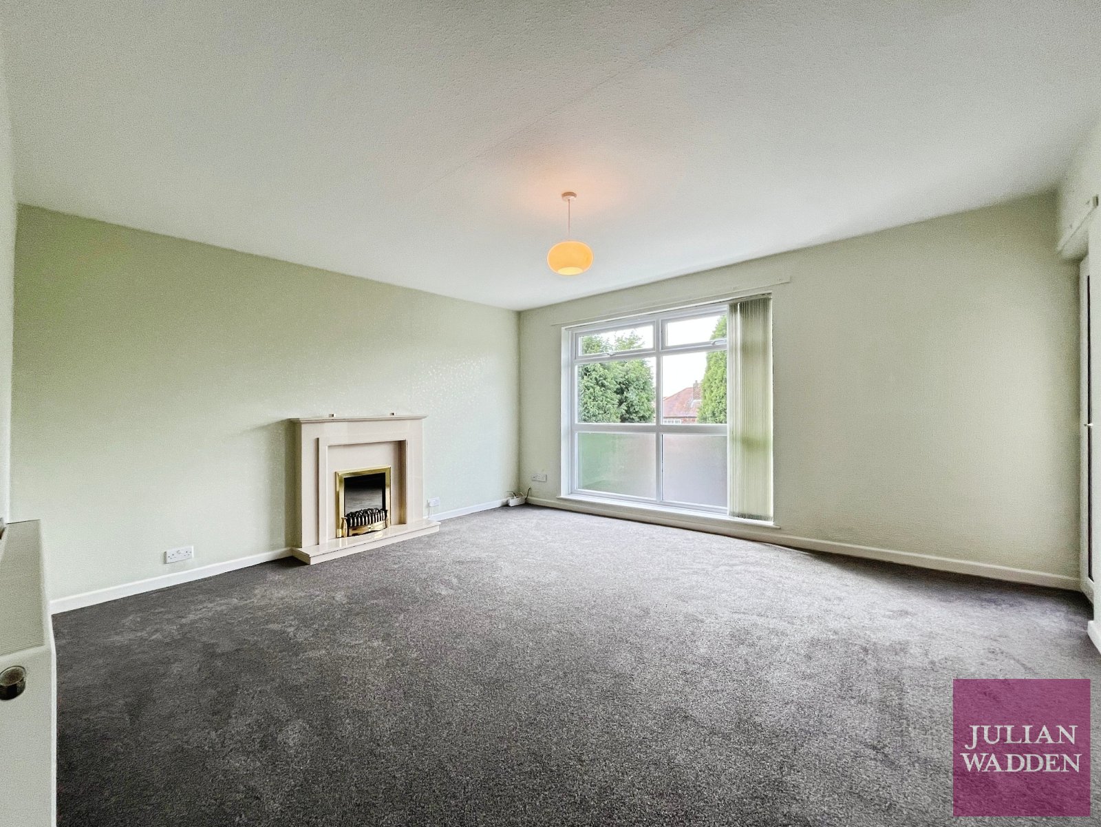 Kensington Grove, Denton, Manchester, Greater Manchester, M34 - Julian Wadden