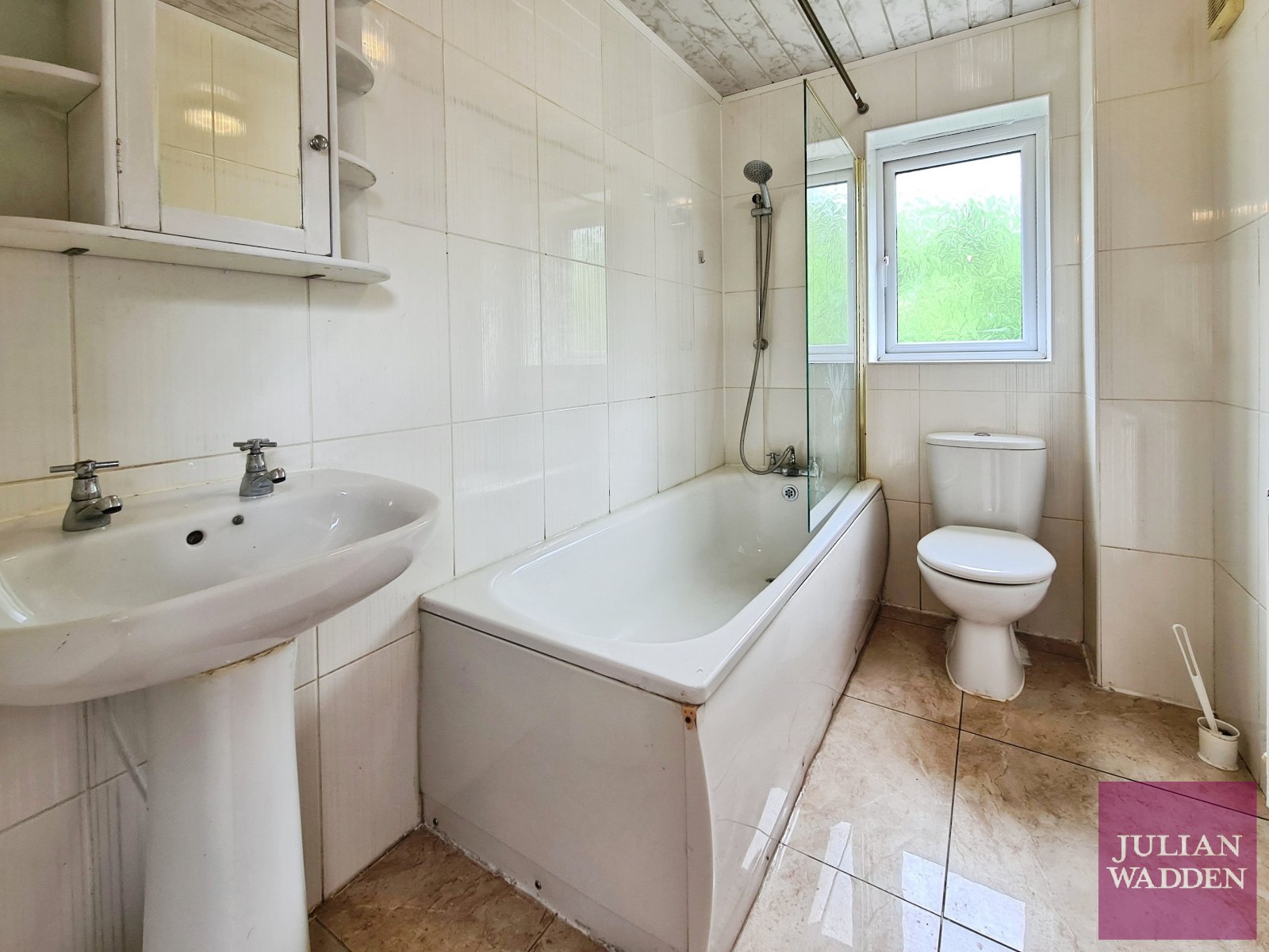 Metcombe Way, Beswick, Manchester, M11