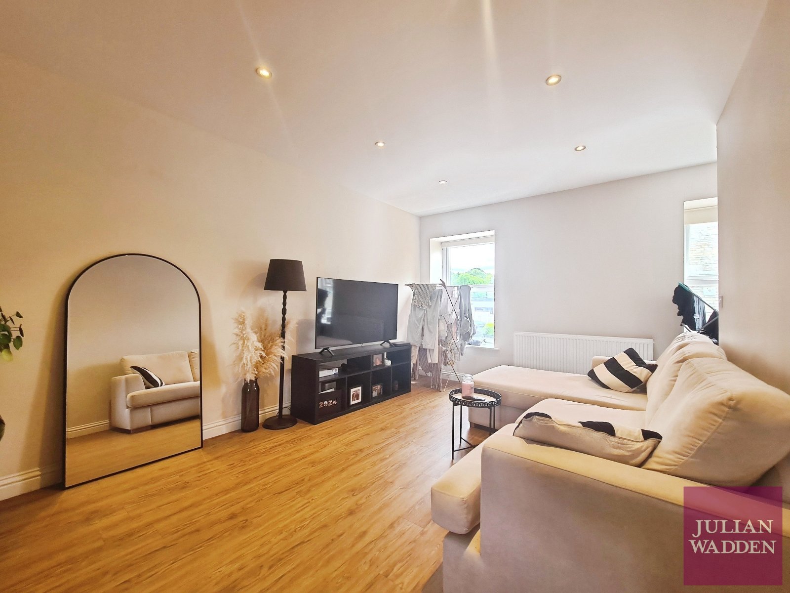 Wood Street, Glossop, Derbyshire, SK13