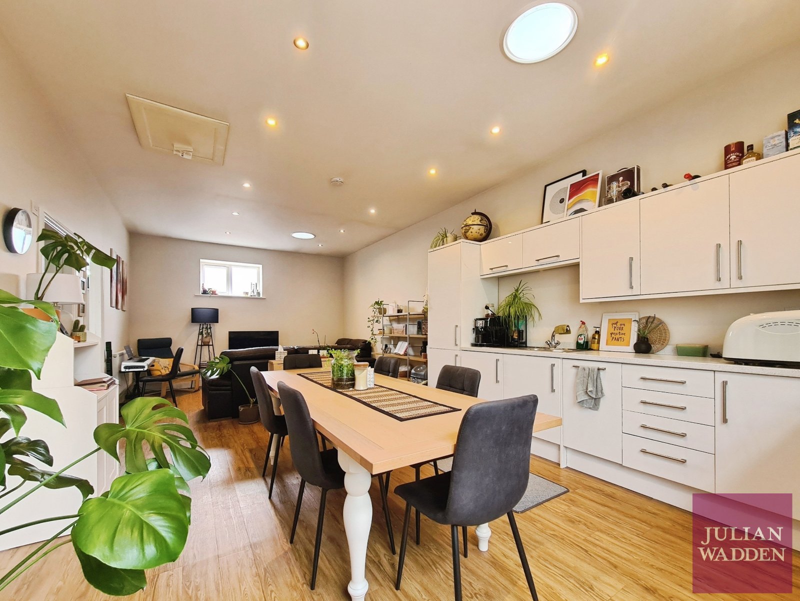 Wood Street, Glossop, Derbyshire, SK13