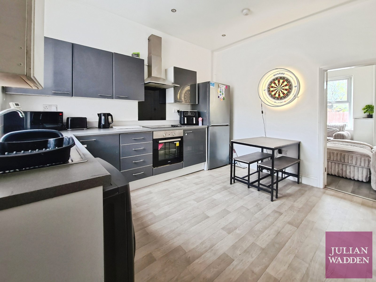 Howard Street, Denton, Manchester, Greater Manchester, M34